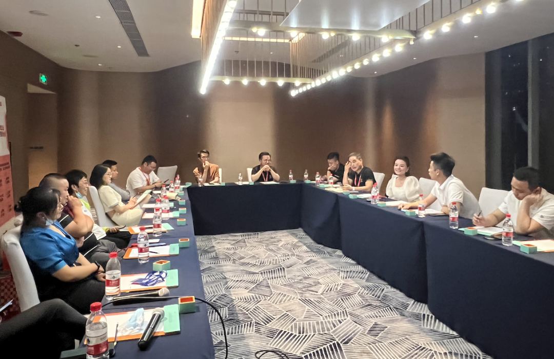 1661912594594265.png 640 (15).png